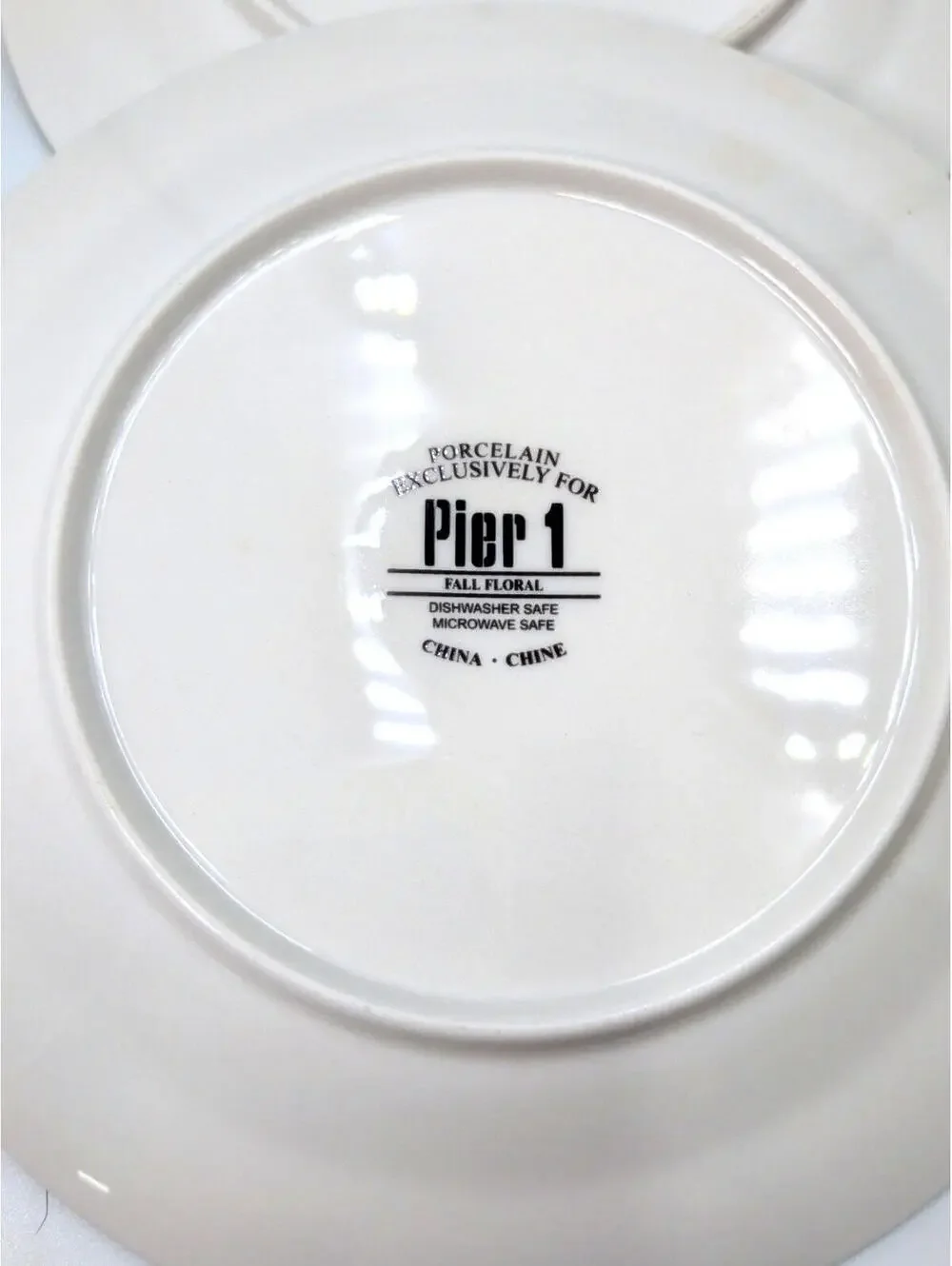 Pier 1 Imports Fall Floral Chrysanthemums SALAD PLATES 7 3/4